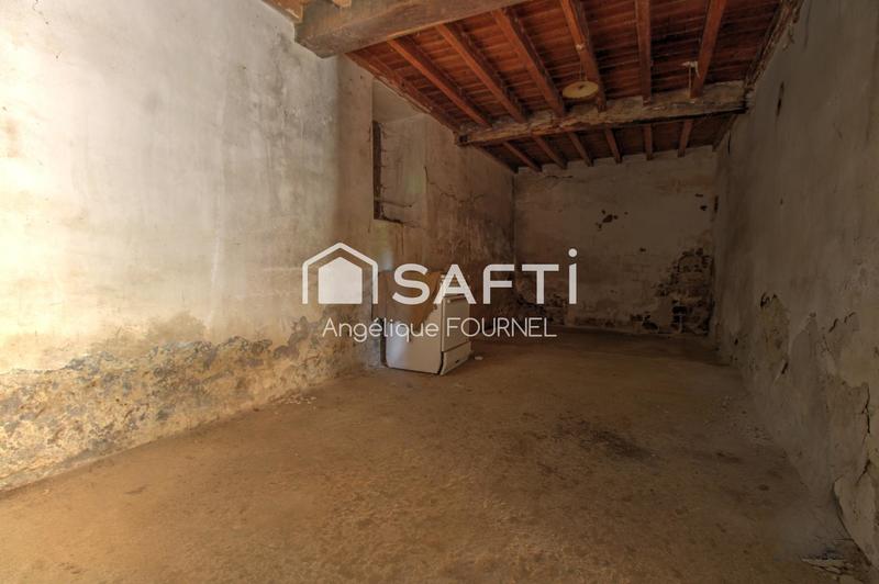 Maison - 180 m² - 5 pièces