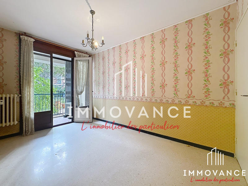 Appartement - 80 m² - 3 pièces