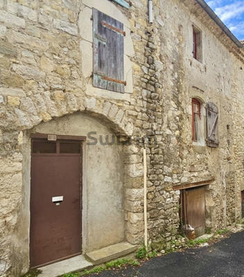 Maison de village - 80 m² - 3 pièces