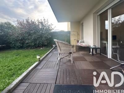 Appartement - 82 m² - 4 pièces