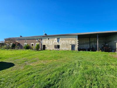 Maison de campagne - 130 m² - 6 pièces