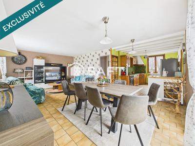 Maison - 111 m² - 5 pièces