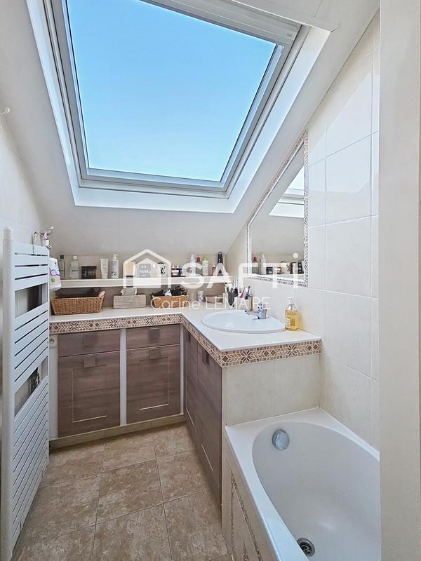 Maison - 108 m² - 5 pièces