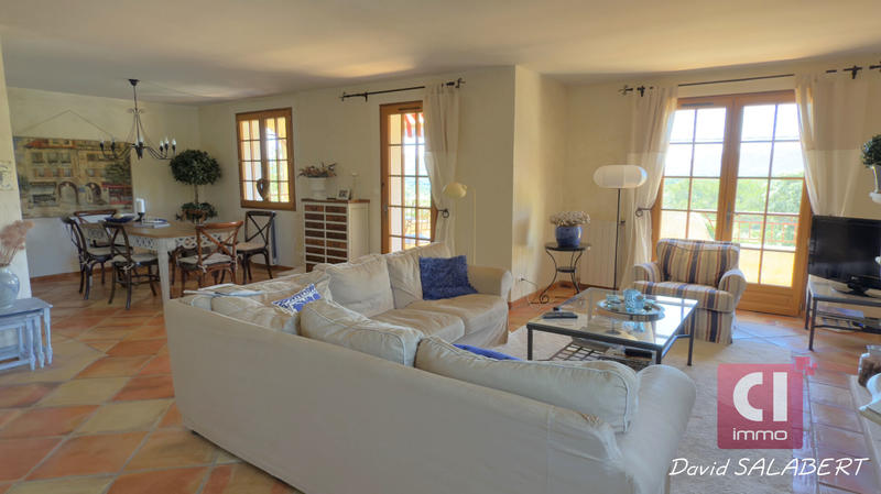 Maison - 170 m² - 6 pièces