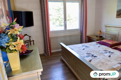 Villa - 168 m² - 6 pièces