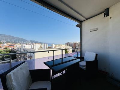 Studio - 25 m² - 1 pièce