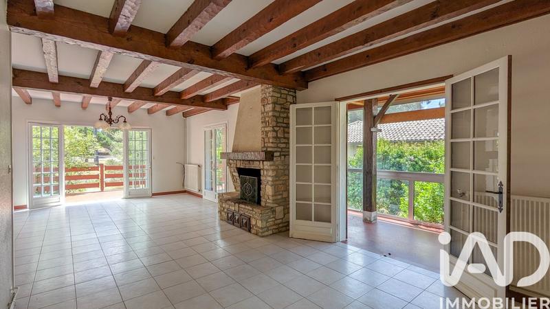 Maison - 140 m² - 7 pièces