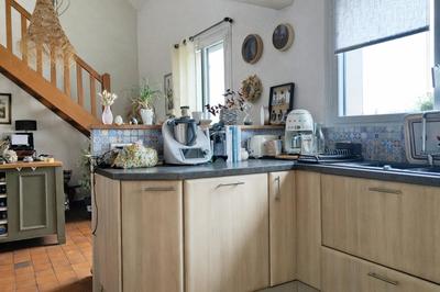 Maison - 163 m² - 8 pièces