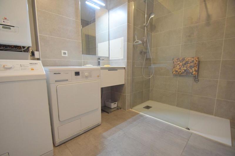 Appartement - 97 m² - 4 pièces