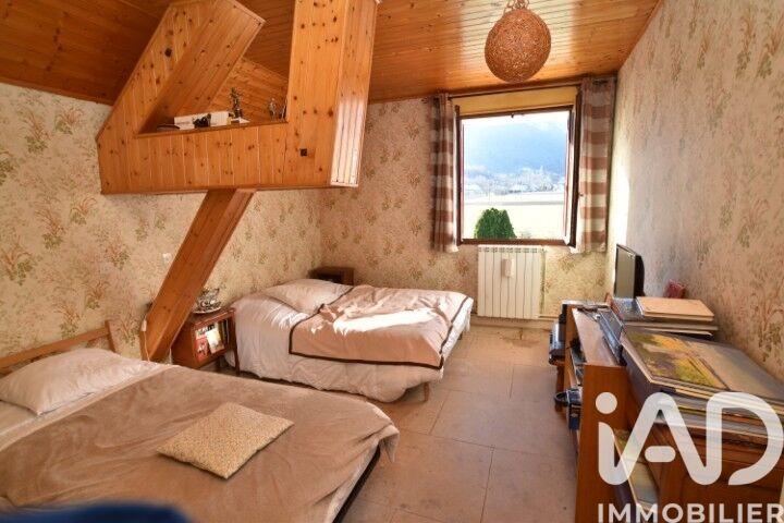 Maison - 110 m² - 6 pièces