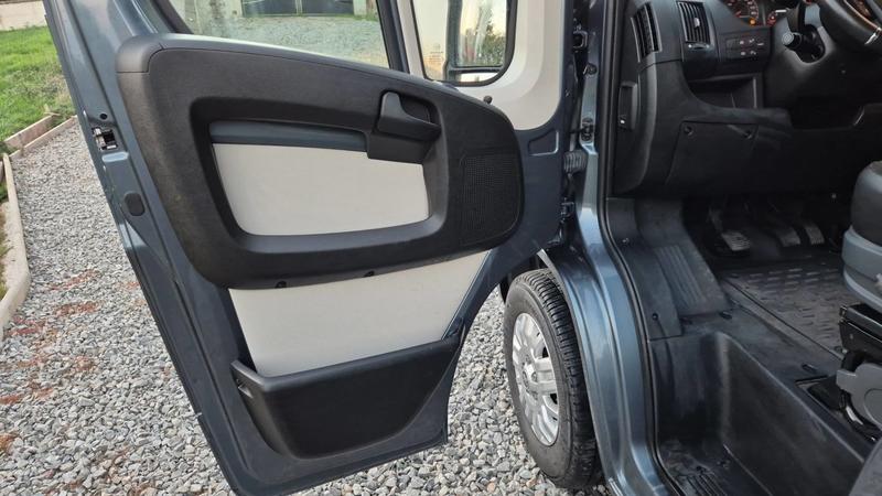 Peugeot Boxer L2 H2 Gruau 2.0 BlueHDi 130 Premium Pack 7places - 7 places