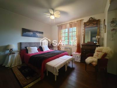 Villa - 177 m² - 6 pièces