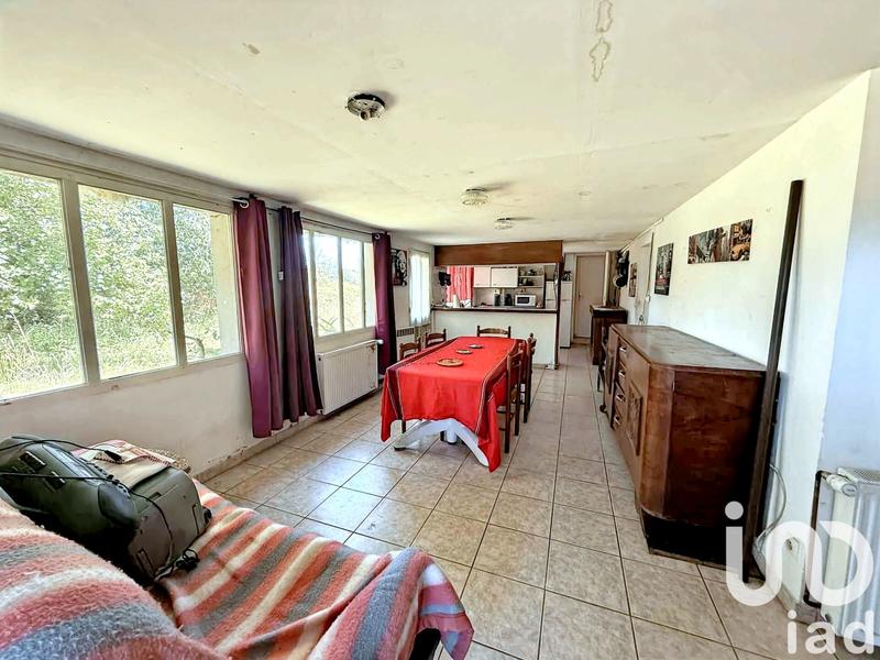 Maison - 252 m² - 10 pièces