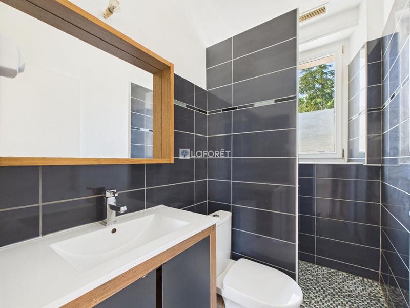 Immeuble - 111 m² - 4 pièces