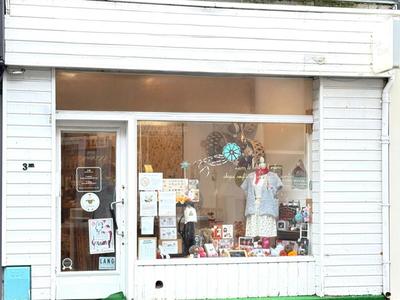 Local commercial - 77 m² - 3 pièces