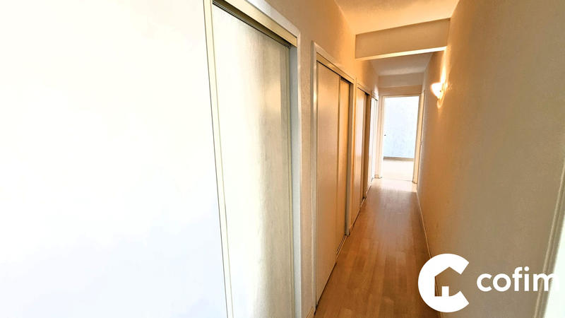 Appartement - 113 m² - 5 pièces