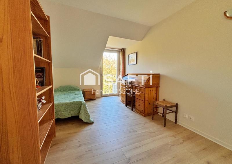 Appartement - 117 m² - 6 pièces