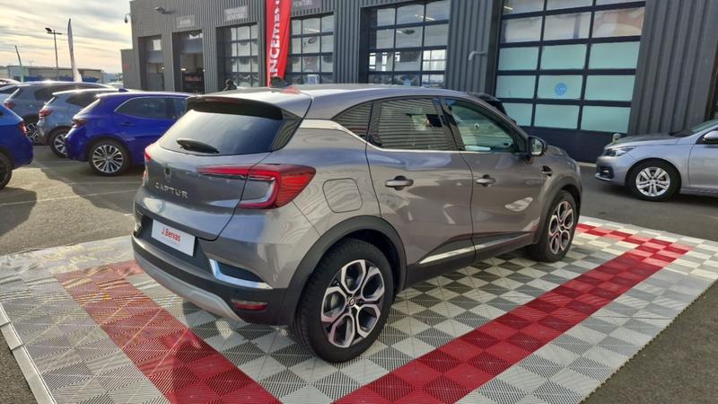 Renault Captur Mild Hybrid 160 Edc Techno