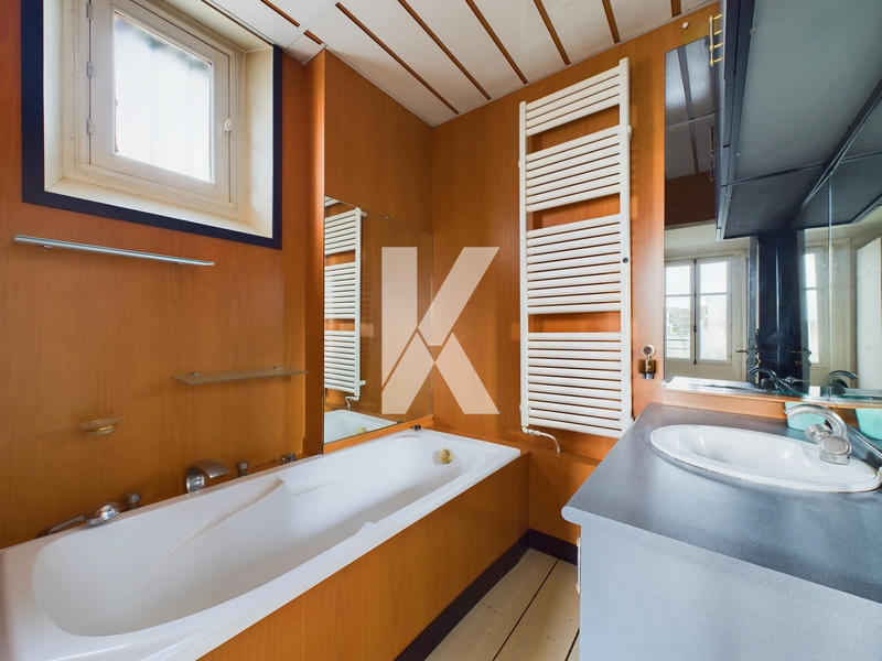 Appartement - 70 m² - 3 pièces