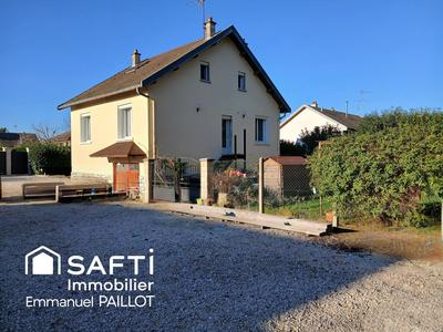 Maison - 86 m² - 5 pièces