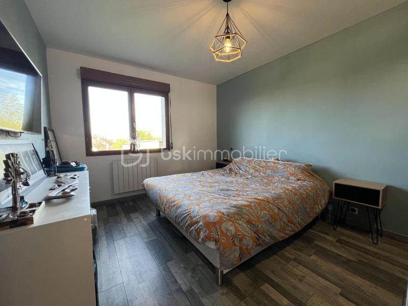 Pavillon - 102 m² - 4 pièces