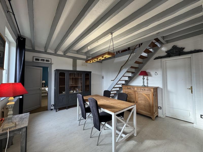 Maison - 103 m² - 4 pièces