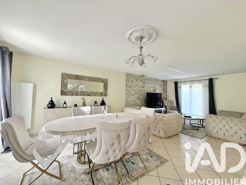 Maison - 144 m² - 6 pièces