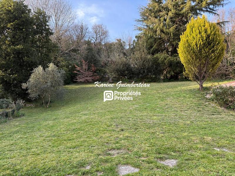 Maison - 208 m² - 6 pièces