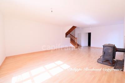 Maison - 220 m² - 11 pièces