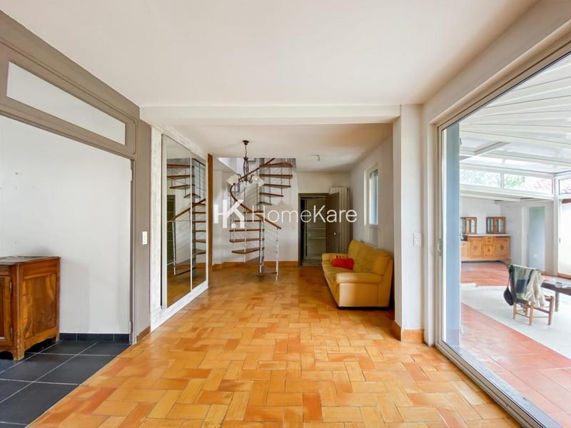 Maison - 165 m² - 5 pièces