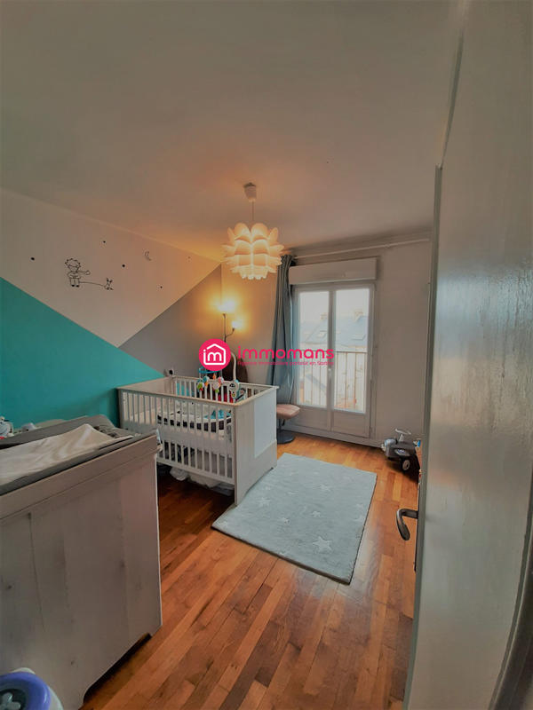 Appartement - 81 m² - 3 pièces