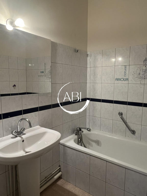 Appartement - 59 m² - 3 pièces