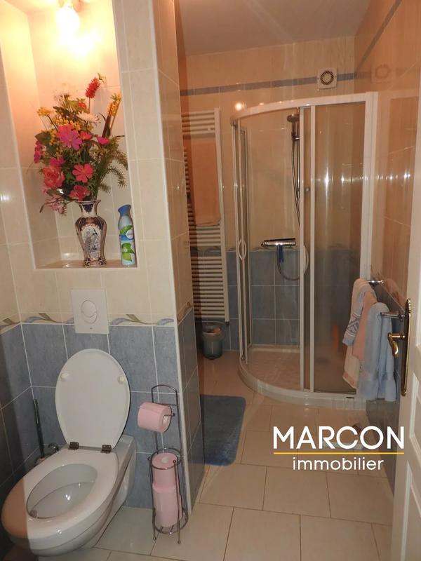 Maison - 168 m² - 7 pièces