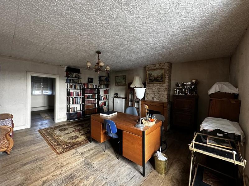 Maison ancienne - 206 m² - 7 pièces