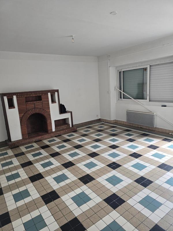 Maison de village - 92 m² - 8 pièces