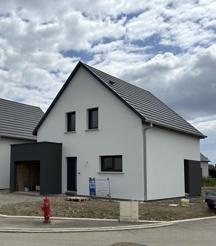 Maison - 87 m² - 5 pièces