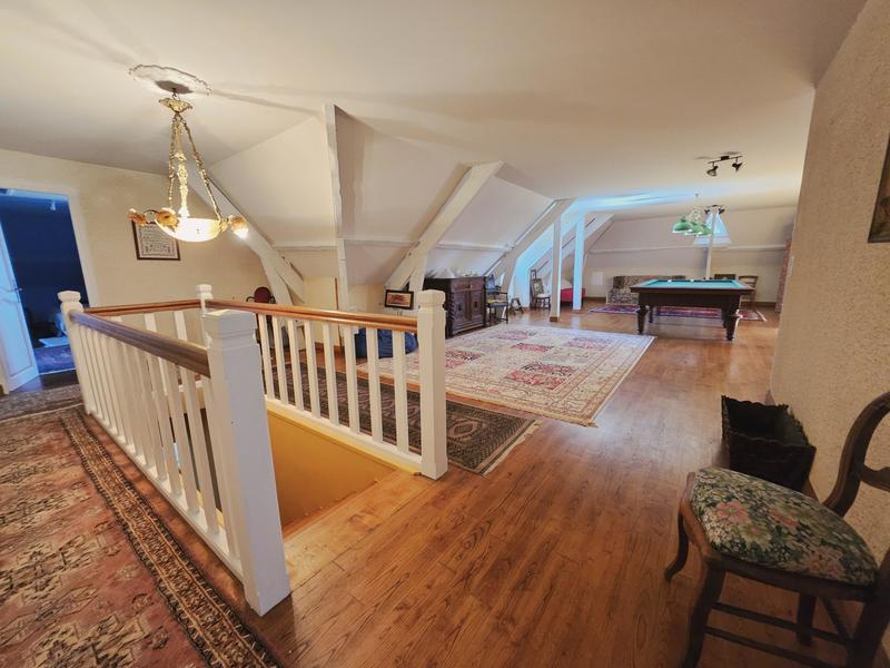 Maison ancienne - 285 m² - 8 pièces