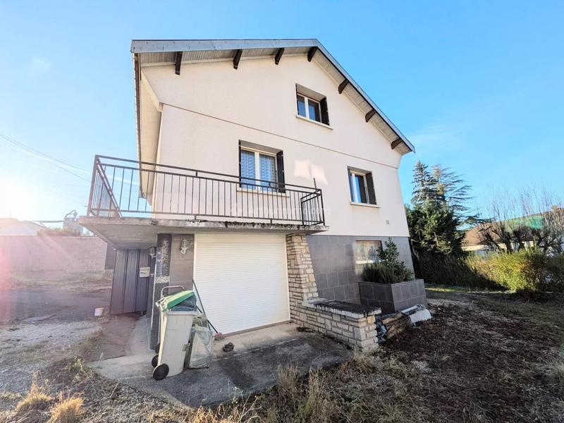 Maison - 184 m² - 5 pièces