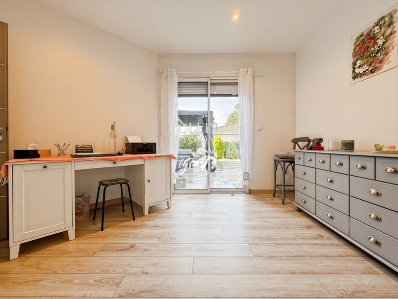 Villa - 168 m² - 8 pièces