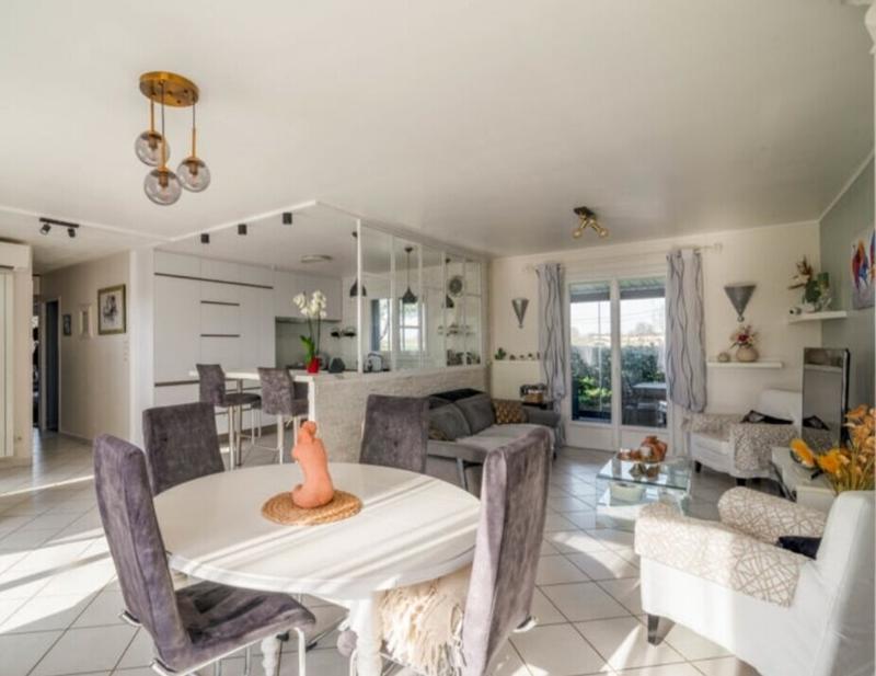 Maison - 108 m² - 5 pièces