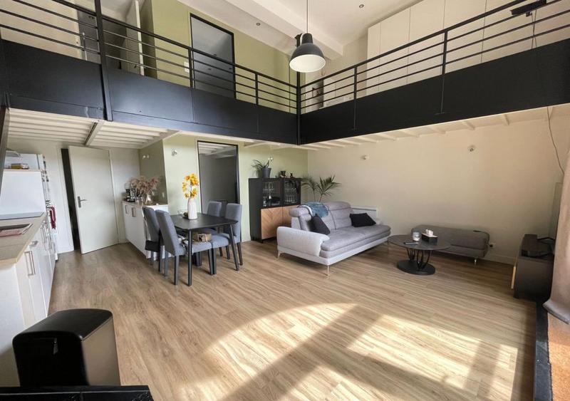 Appartement - 68 m² - 2 pièces