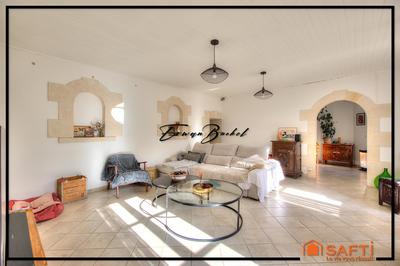 Maison - 180 m² - 6 pièces