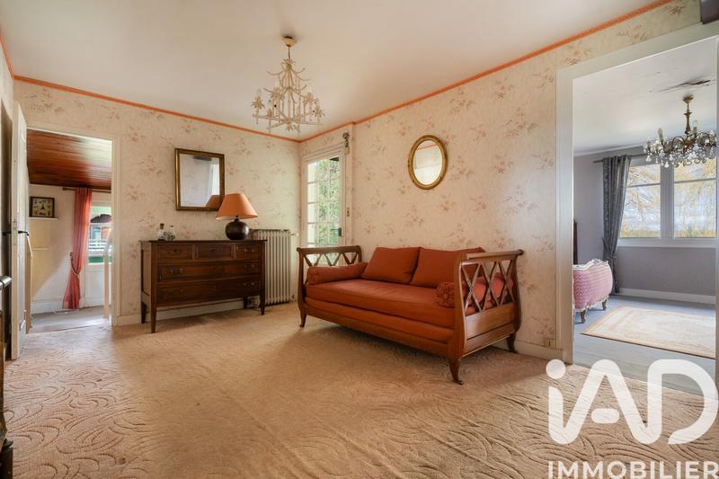 Maison - 180 m² - 7 pièces