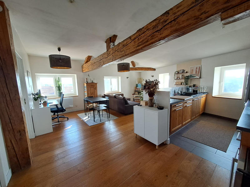 Appartement - 63 m² - 3 pièces