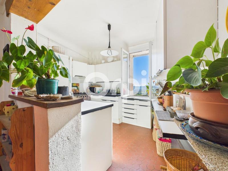 Appartement - 102 m² - 3 pièces