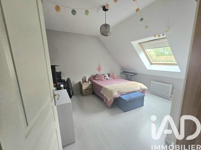 Maison - 104 m² - 4 pièces