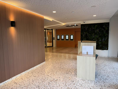 Local commercial - 269 m²