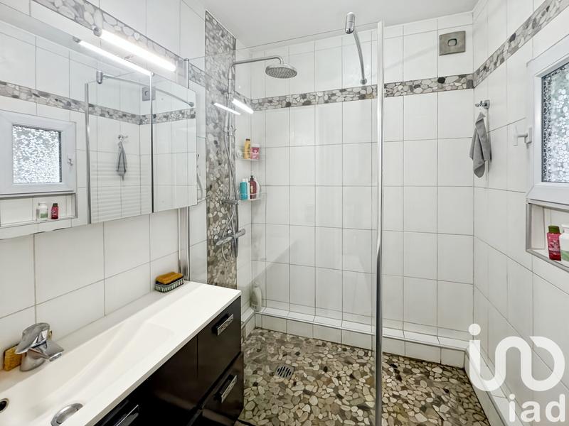 Maison - 90 m² - 6 pièces