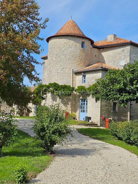 Manoir - 263 m² - 11 pièces