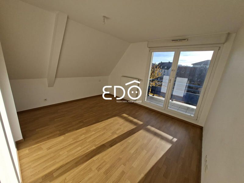 Appartement - 82 m² - 4 pièces